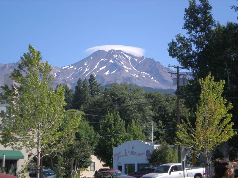 04Shasta_lenticular