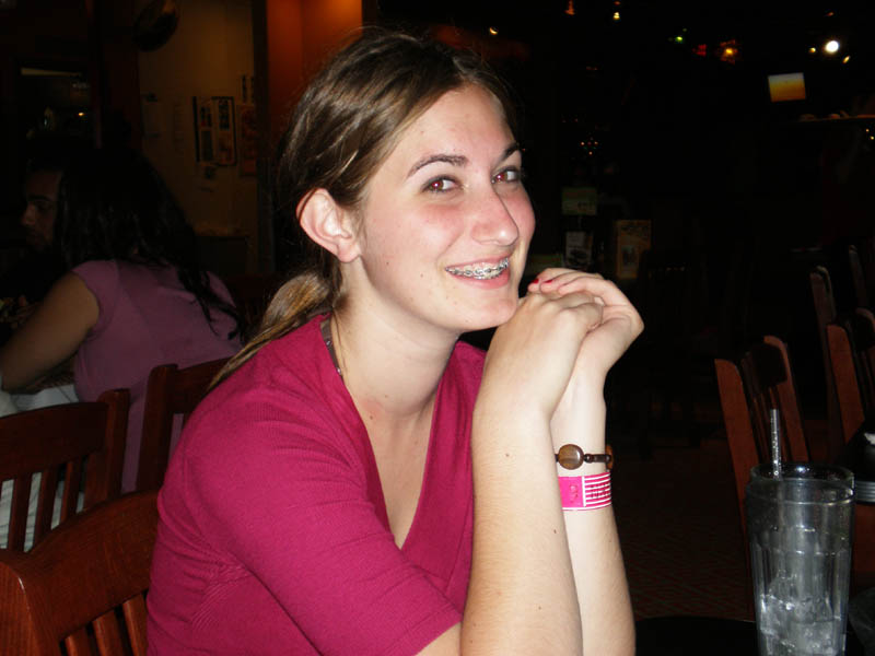 32Baylea_at_restaurant