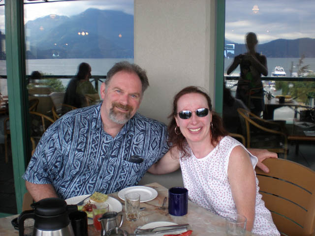 07_At_Lakeside_Cafe