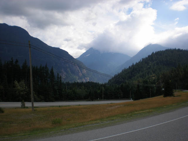 33_Mountain_in_Cloud