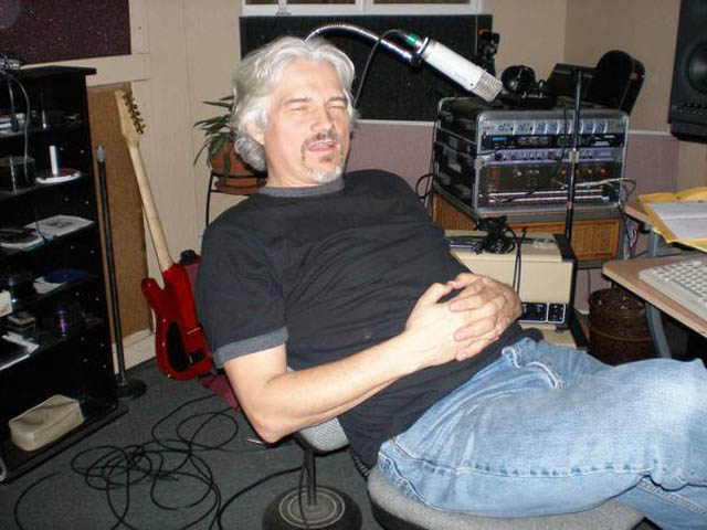 88_Jerry_in_studio
