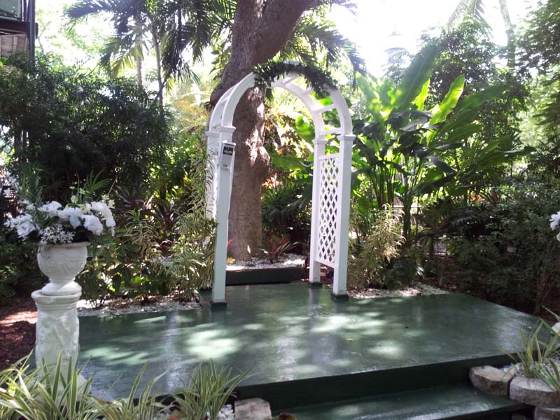 088Ernest_Hemingway_Home
