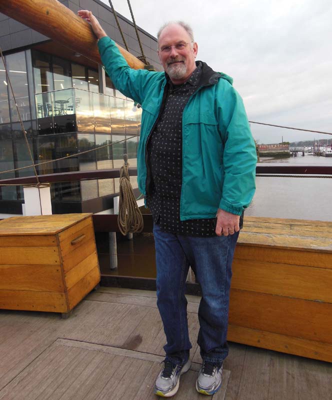 091Jim_on_Dunbrody_ship_replica