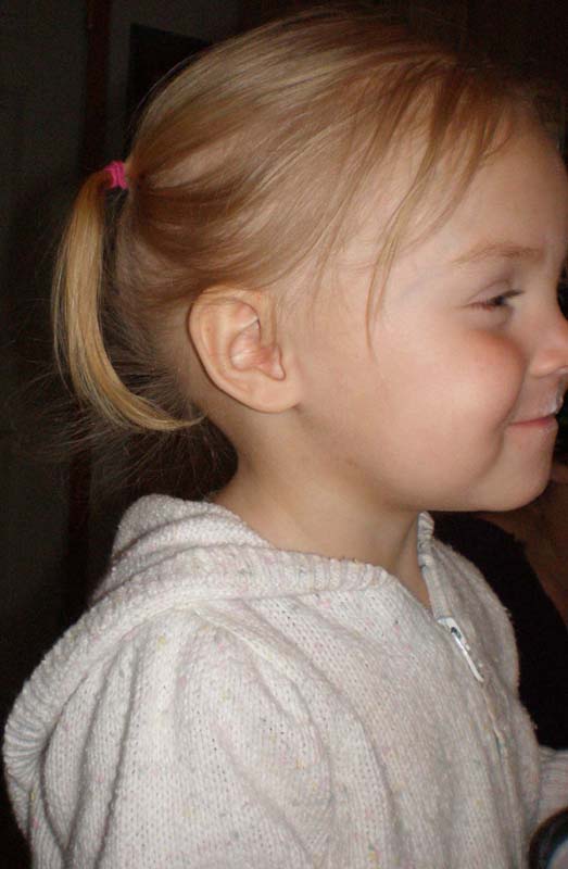 25Kayla_close-up