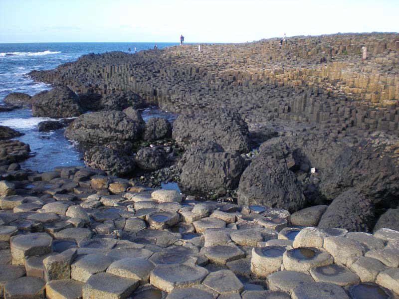 19Three_different_colors