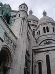 33looking_up_at_Sacre-Coeur