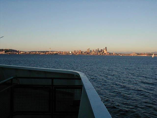 11Seattle_from_ferry03