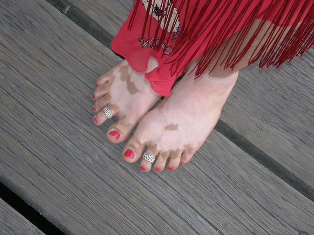 20_Ruth_feet