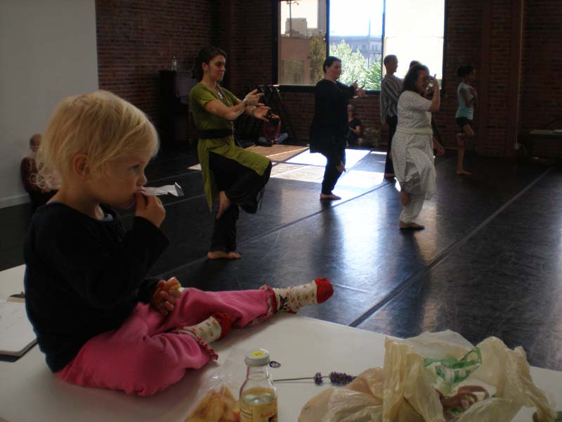 14Kayla_in_dance_studio