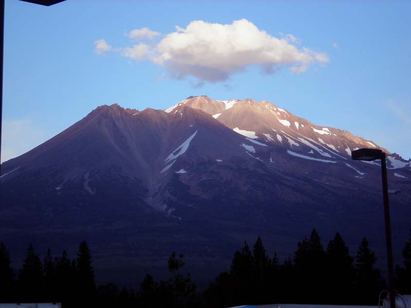 104shasta_sunset
